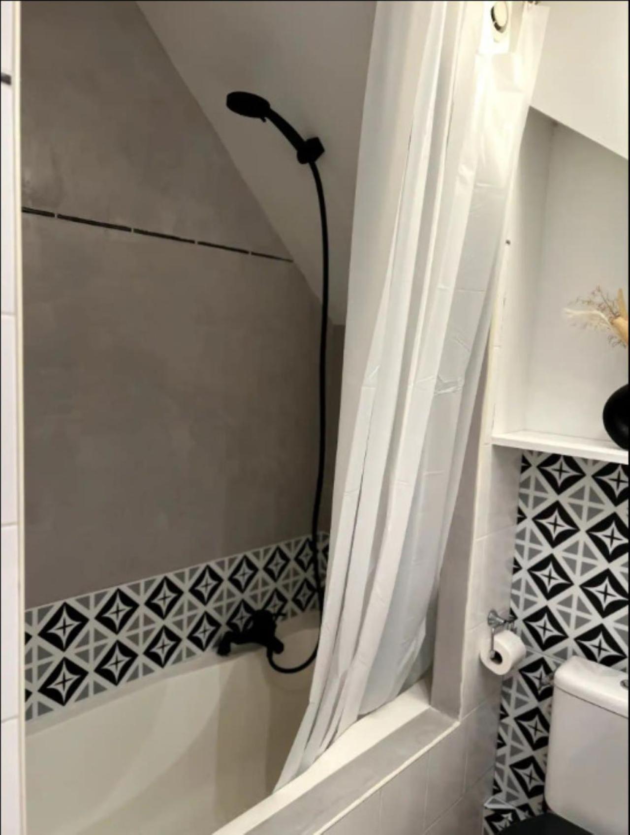 Apartmán Coeur De Reims Logement Entier Exteriér fotografie