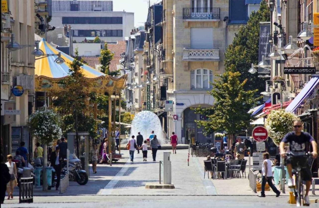 Apartmán Coeur De Reims Logement Entier Exteriér fotografie